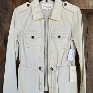 Two by Vince Camuto zip up coat